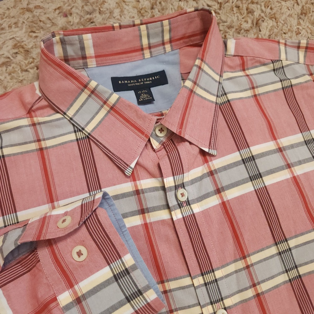 Banana Republic Button Down Shirt Mens XL Red Plaid Soft-Wash Long Sleeve Cotton
